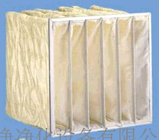 中效袋式過濾器被廣泛應(yīng)用于中央空調(diào)通風(fēng)系統(tǒng)、制藥、醫(yī)院、電子、食品等工業(yè)凈化空調(diào)中。